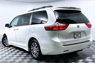 2019 Toyota Sienna XLE 7 Passenger