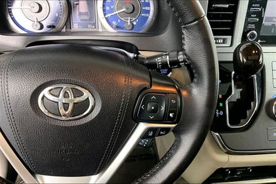 2019 Toyota Sienna XLE 7 Passenger