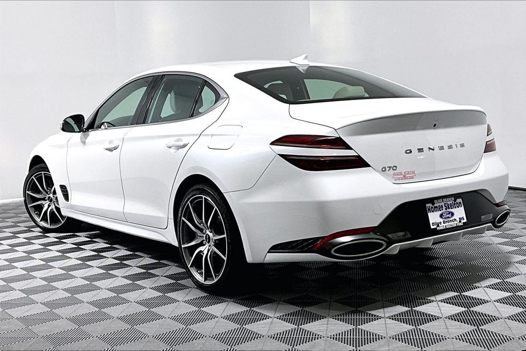 2025 Genesis G70 2.5T