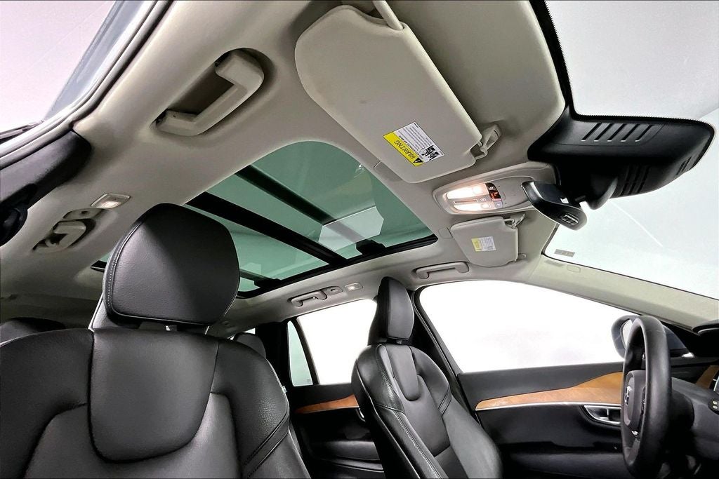 2023 Volvo XC90 B6 Plus 7-Seater
