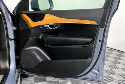 2023 Volvo XC90 B6 Plus 7-Seater