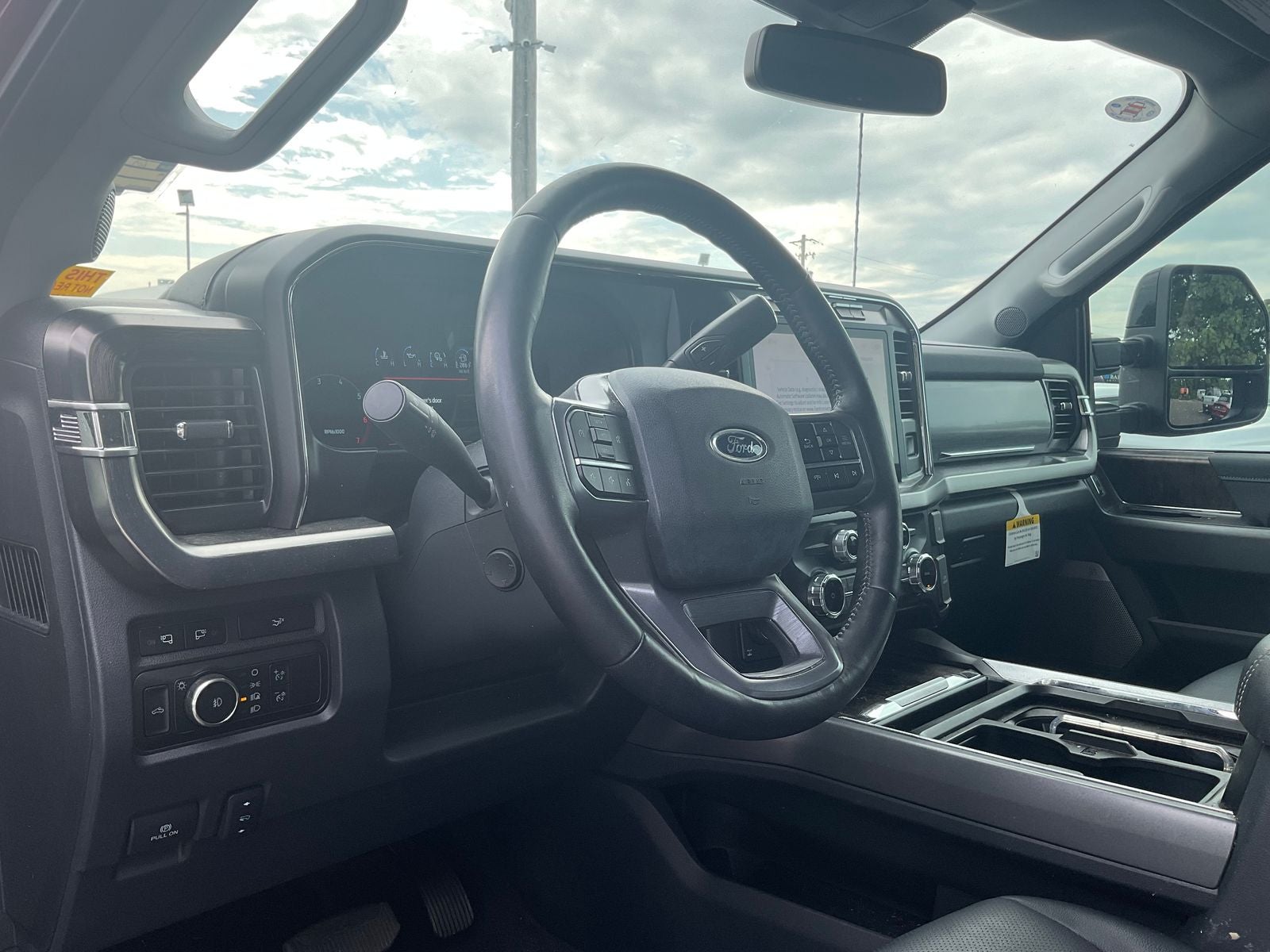 2024 Ford F-250SD Lariat