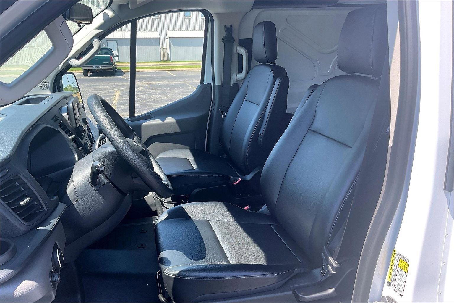 2025 Ford Transit Van Base - Photo 7