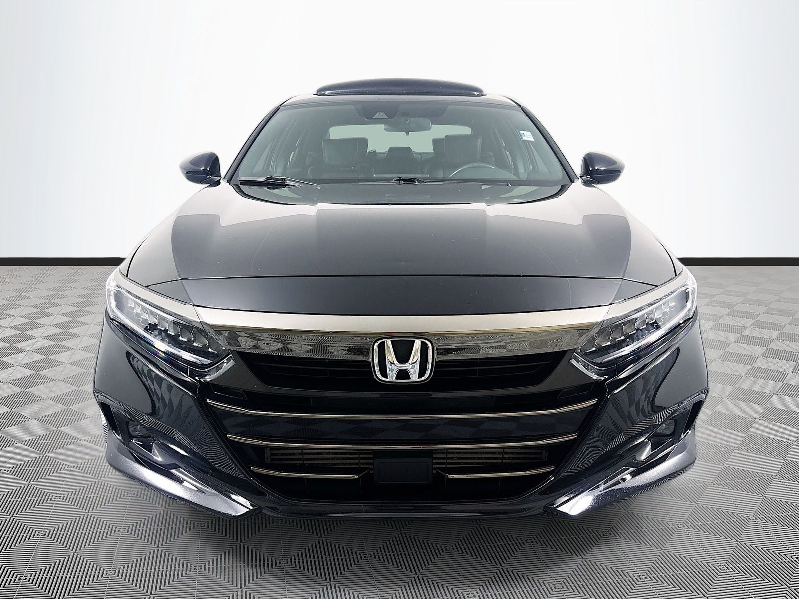 1HGCV2F33NA004445