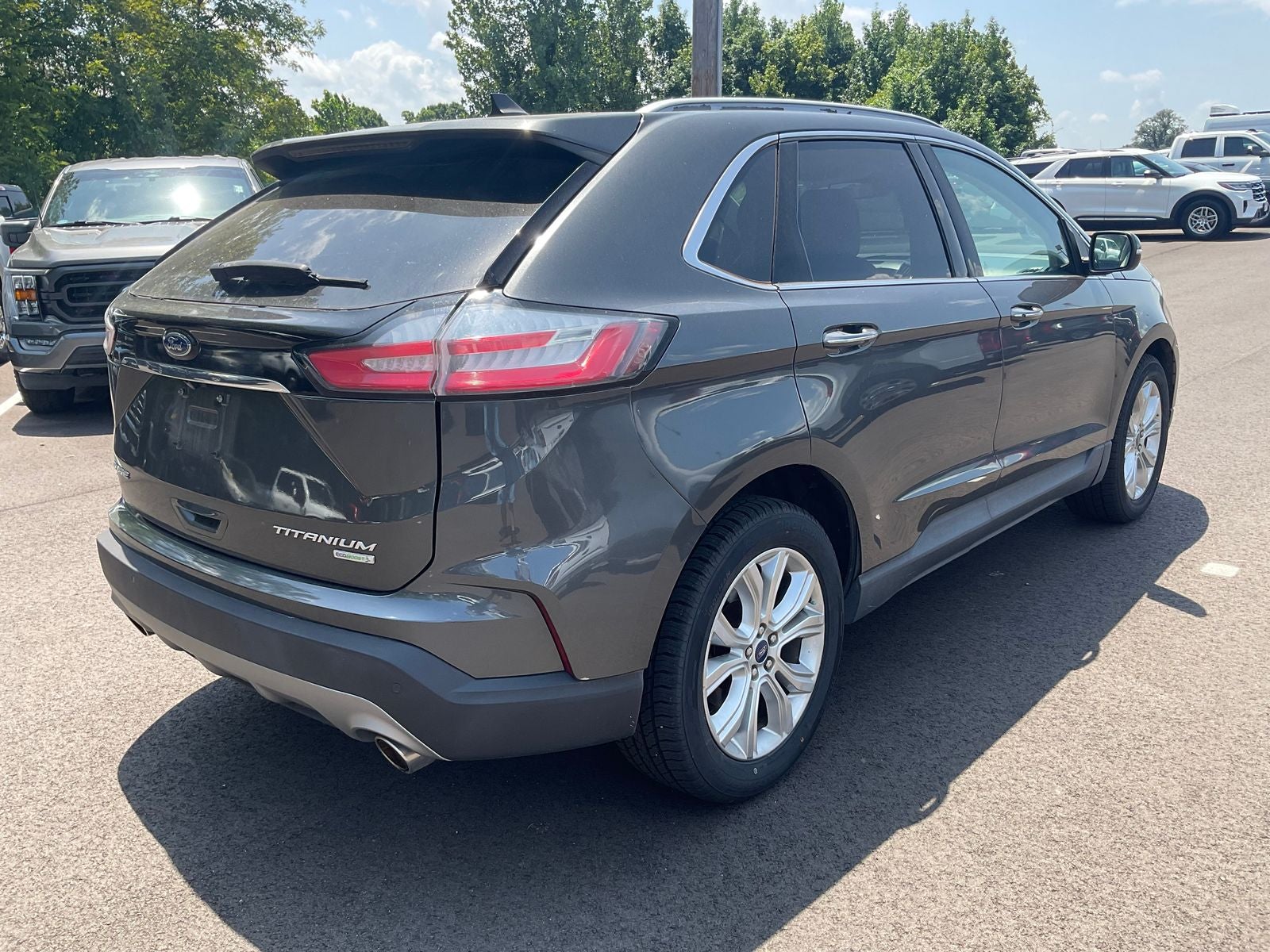 2020 Ford Edge Titanium