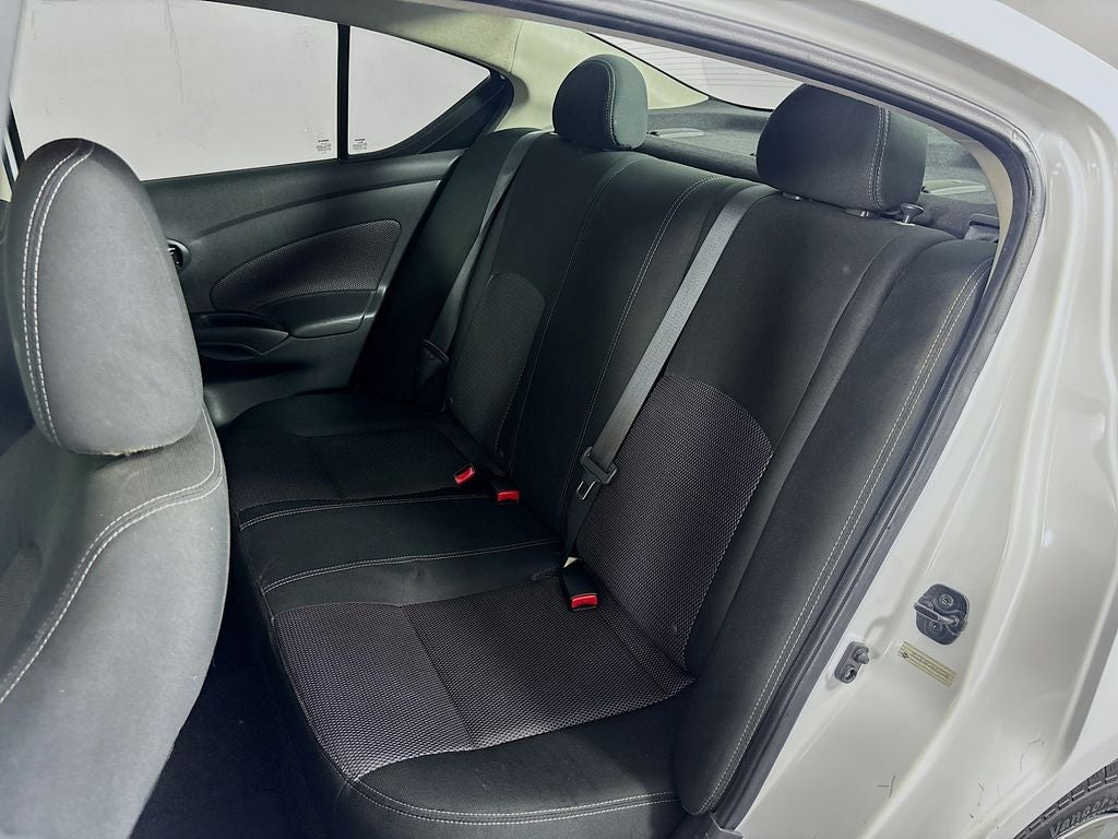 2019 Nissan Versa 1.6 SV