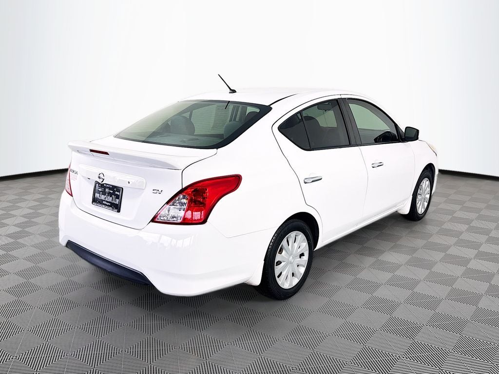 2019 Nissan Versa 1.6 SV