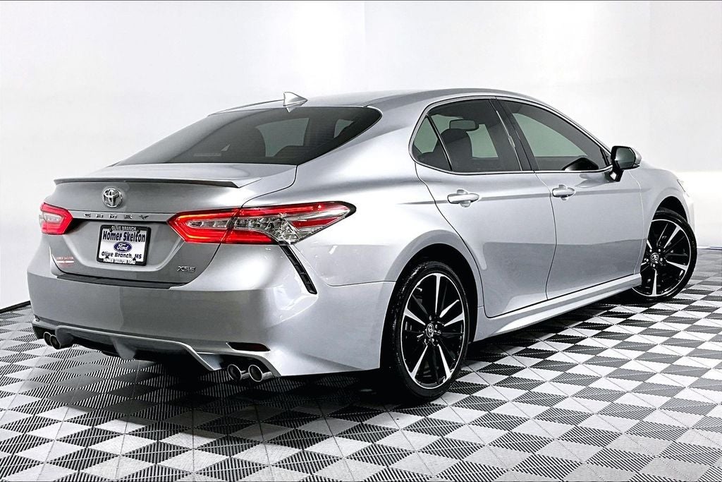 2019 Toyota Camry XSE