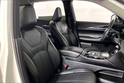 2023 INFINITI QX60 PURE