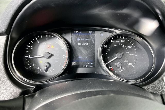 2022 Nissan Rogue Sport SV