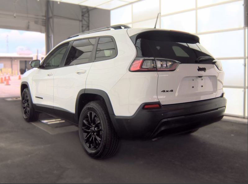 2023 Jeep Cherokee Altitude