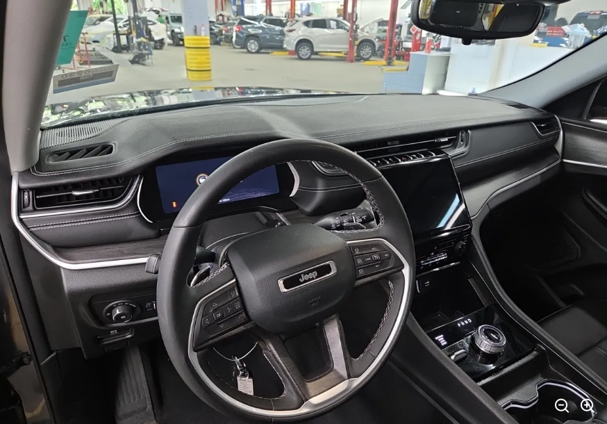2024 Jeep Grand Cherokee Limited