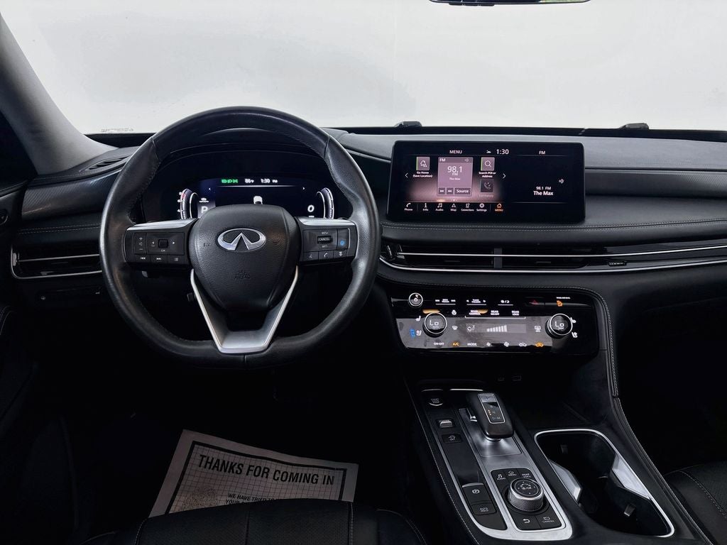 2023 INFINITI QX60 LUXE