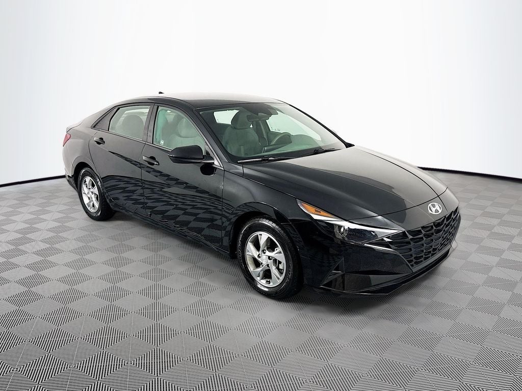 2021 Hyundai Elantra SE