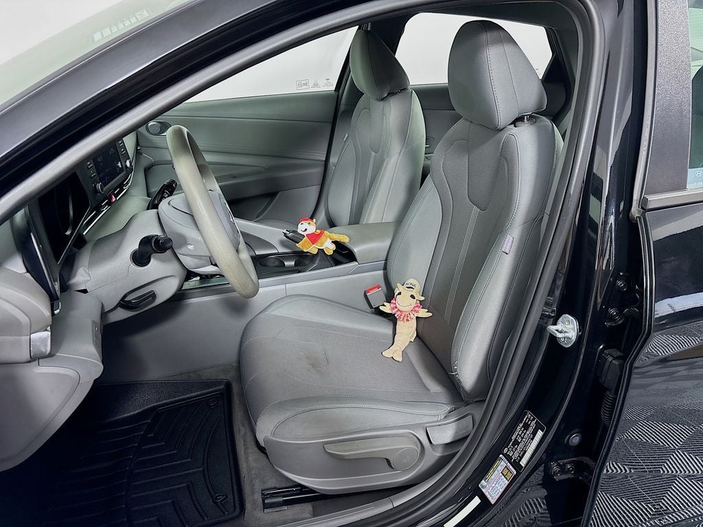 2021 Hyundai Elantra SE