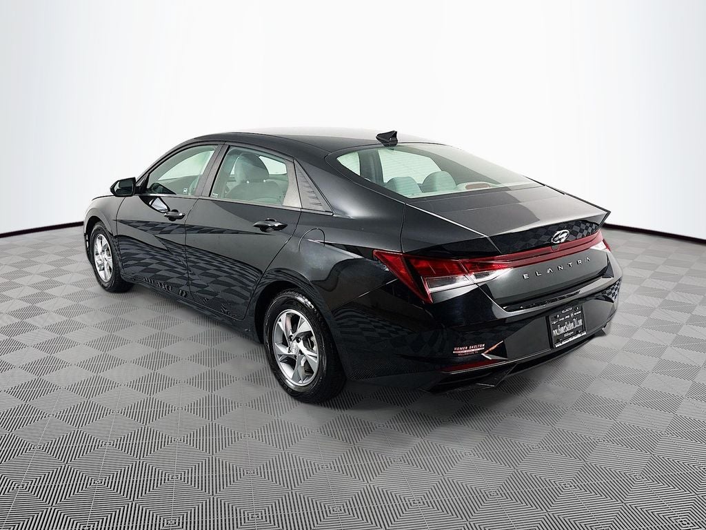 2021 Hyundai Elantra SE