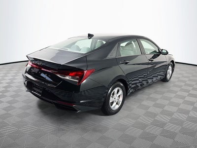 2021 Hyundai Elantra SE
