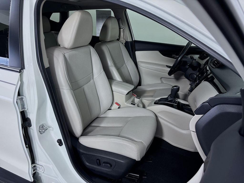 2021 Nissan Rogue Sport SL