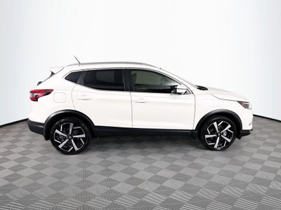 2021 Nissan Rogue Sport SL